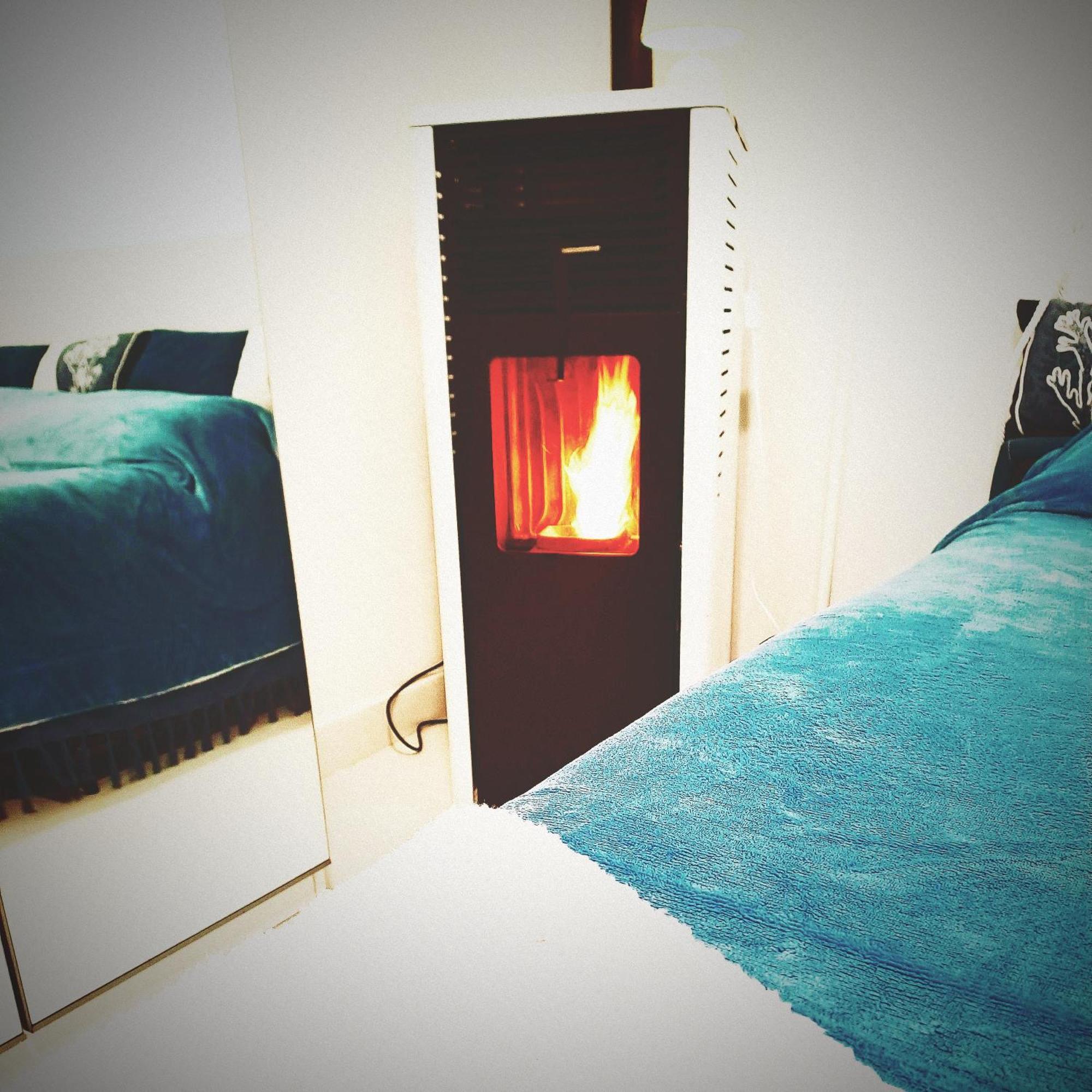 Blue Life, Sea-Luxury Rooms On The Beach Between Palermo And Cefalu' Кастелдача Екстериор снимка